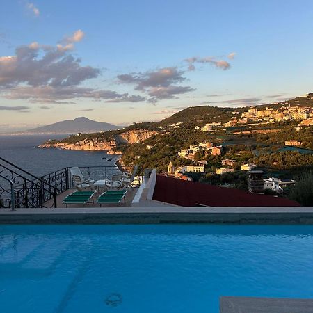 La Fenice -White House- Homeinsorrento- Massa Lubrense Εξωτερικό φωτογραφία